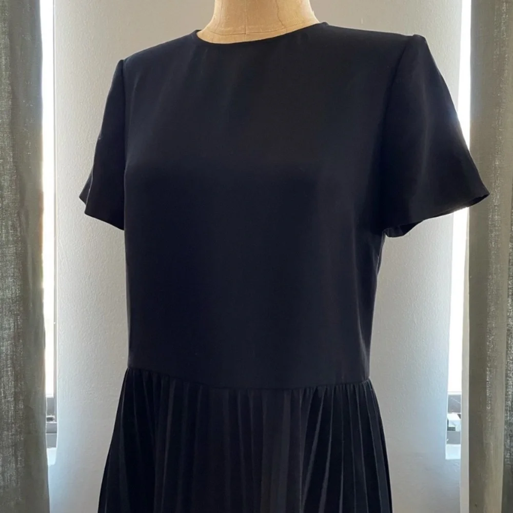RED VALENTINO AUTHENTIC Black Pleated Lace Hem Mini Dress IT 48 US 12 M - Picture 5 of 8